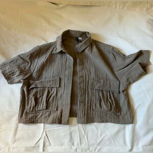 H&M Cropped Utility Jacket in Taupe